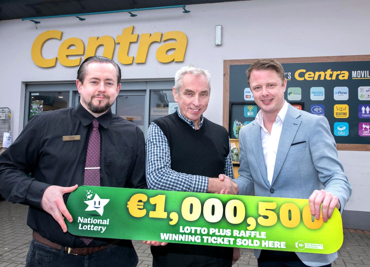 NO REPRO FEE 1ST APRIL 2024. Staff at Doherty’s Centre Moville celebrate selling a winning €1,000,500 winning National Lottery ticket for the Easter Weekend draw from left are Brendan Doherty, Store Manager, Gerry Doherty, Store Owner and  Fran Whearty, National Lottery.  Photo Clive Wasson / Mac Innes Photography