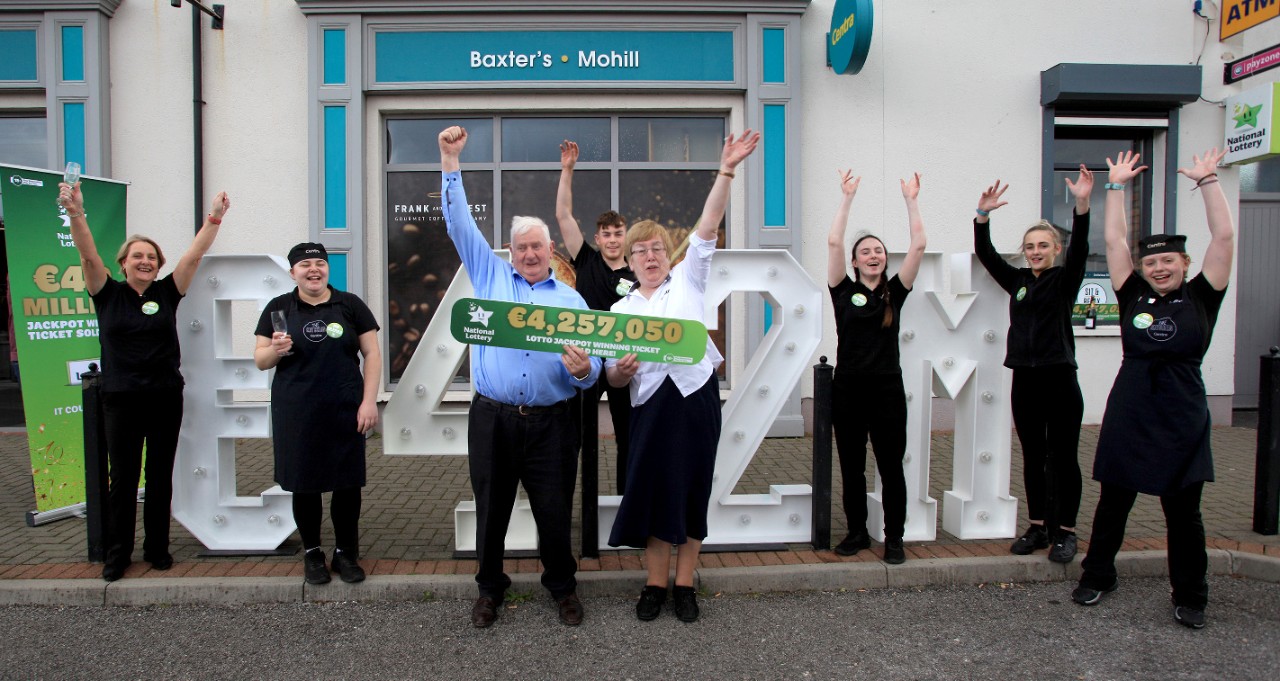 NO REPRO FEE. 11th August 2023. A local Centra store nestled in the heart of Mohill has been revealed as the selling location for Wednesday nights (9th of August) winning Lotto Jackpot ticket worth an incredible €4,257,050. Staff Michelle Caulfield celebrate the win, Ciara Luby, Cathal Mcnamara, Lisa Gill, Gemma Murray and Sara O' Beirne with Eugene Baxter and Maura Baxter proprietors.The Leitrim winner scooped the €4.2 million jackpot prize in Wednesday’s Lotto draw after purchasing their winning ticket in Centra on Station Road in Mohill, Co. Leitrim. Pic: Paul Molloy / Mac Innes Photography